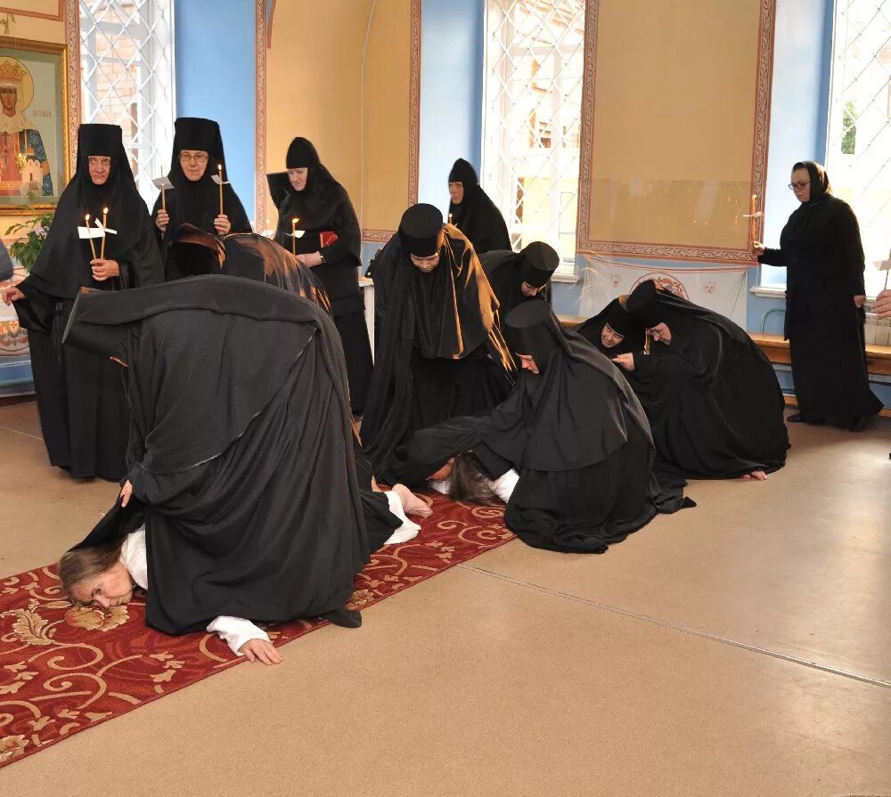 инокиня либеровская. послушницы дивеевского монастыря. монахиня сергия среднеуральский монастырь. игумения зосима апшеронск. постриг в инокини.