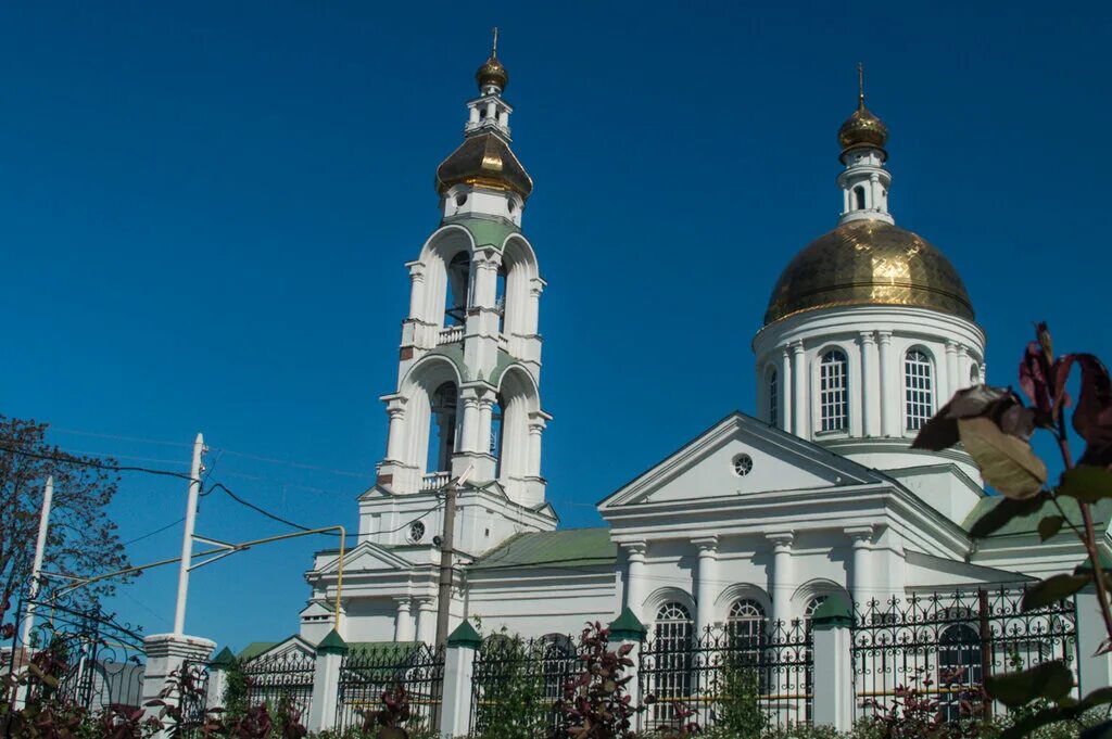 Храм преполовения ростов-на-дону. Храм преполовения пятидесятницы ростов-на-дону вектор. Храм преполовения ростов. Ростов церковь преполовения. Храм преполовения пятидесятницы ростов-на-дону.