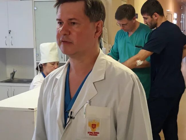 Главный врач смп новотроицк оренбургской. Дорошкевиц максим гербертович. Хирурги новотроицка. Хирург новотроицк. Шевченко новотроицк врач.