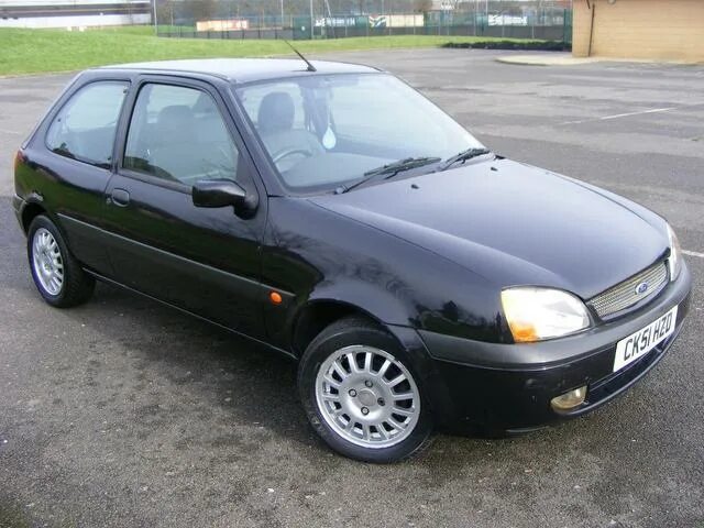 Ford fiesta 2001-2008. Форд фиеста 2001. Форд фиеста 2001 по 2006. Ford fiesta 2001. Фиеста 2001.