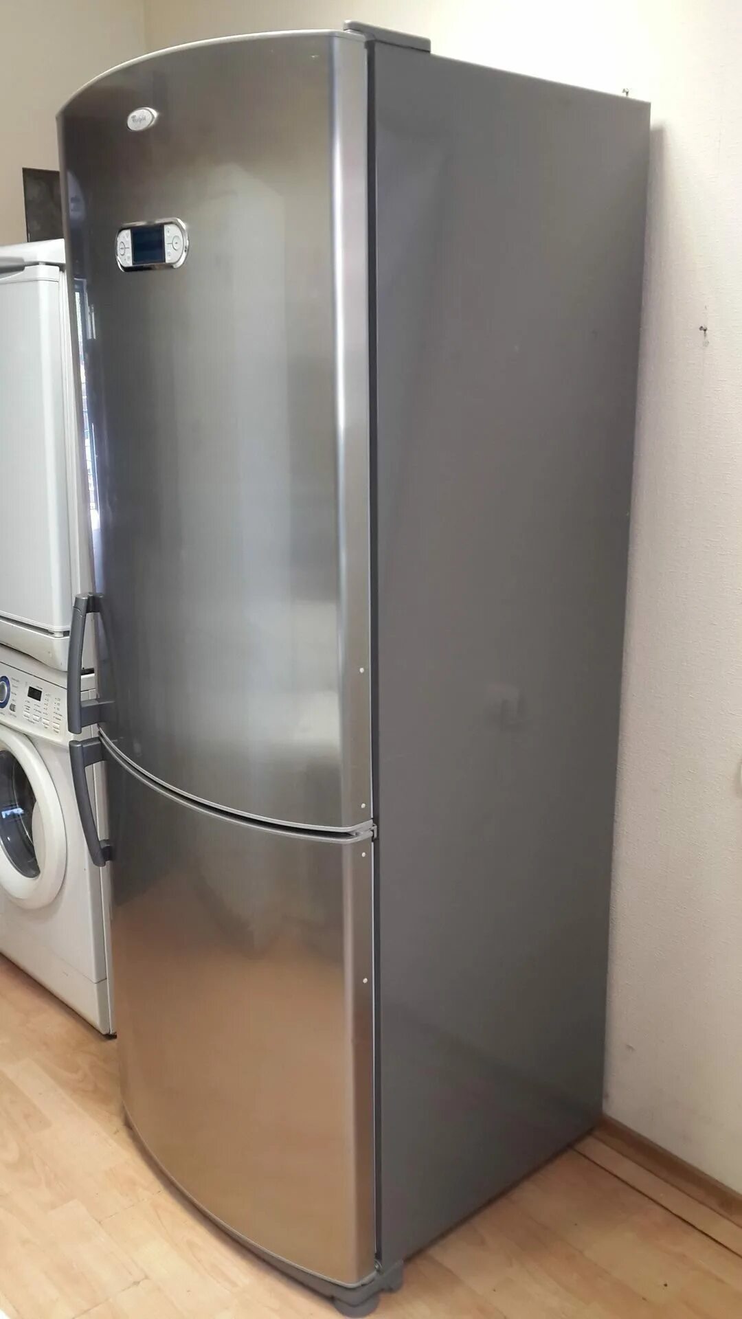 Холодильник whirlpool arc. Холодильник Whirlpool Arc 8140 IX. Whirlpool Arc 8140/1/IX. Вирпул 8140 холодильник. Whirlpool 8140 IX.