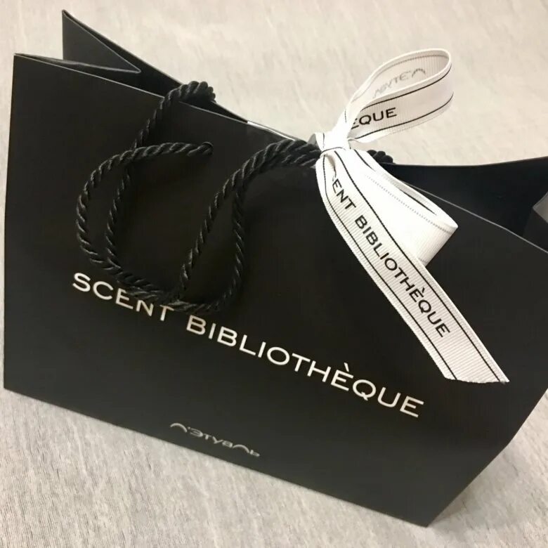 Пакет летуаль. Scent bibliotheque. Scent bibliotheque летуаль. Пакет от летуаль. Пакет летуаль Scent bibliotheque.