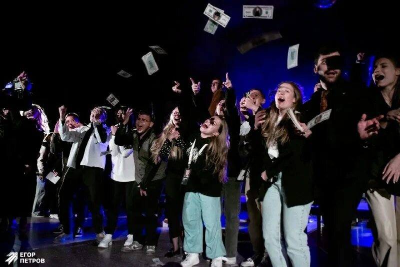 нежные чувства. нежная любовь. пусть нас разделяют пусть даже гремит. когда иисус мой лучший друг ноты. к единственному нежному текст текст.