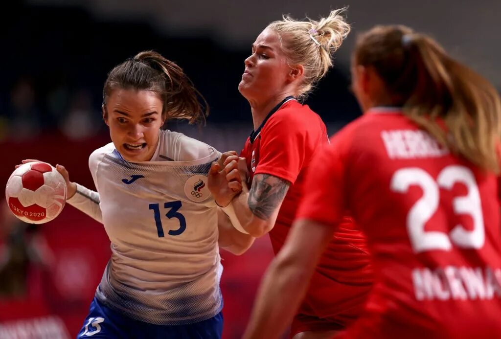 гандбол женская команда. гандбол женщины чм 2021. гандбол ростов цска счет. женская сборная россии по гандболу на олимпиаде. гандбол женщины счет.