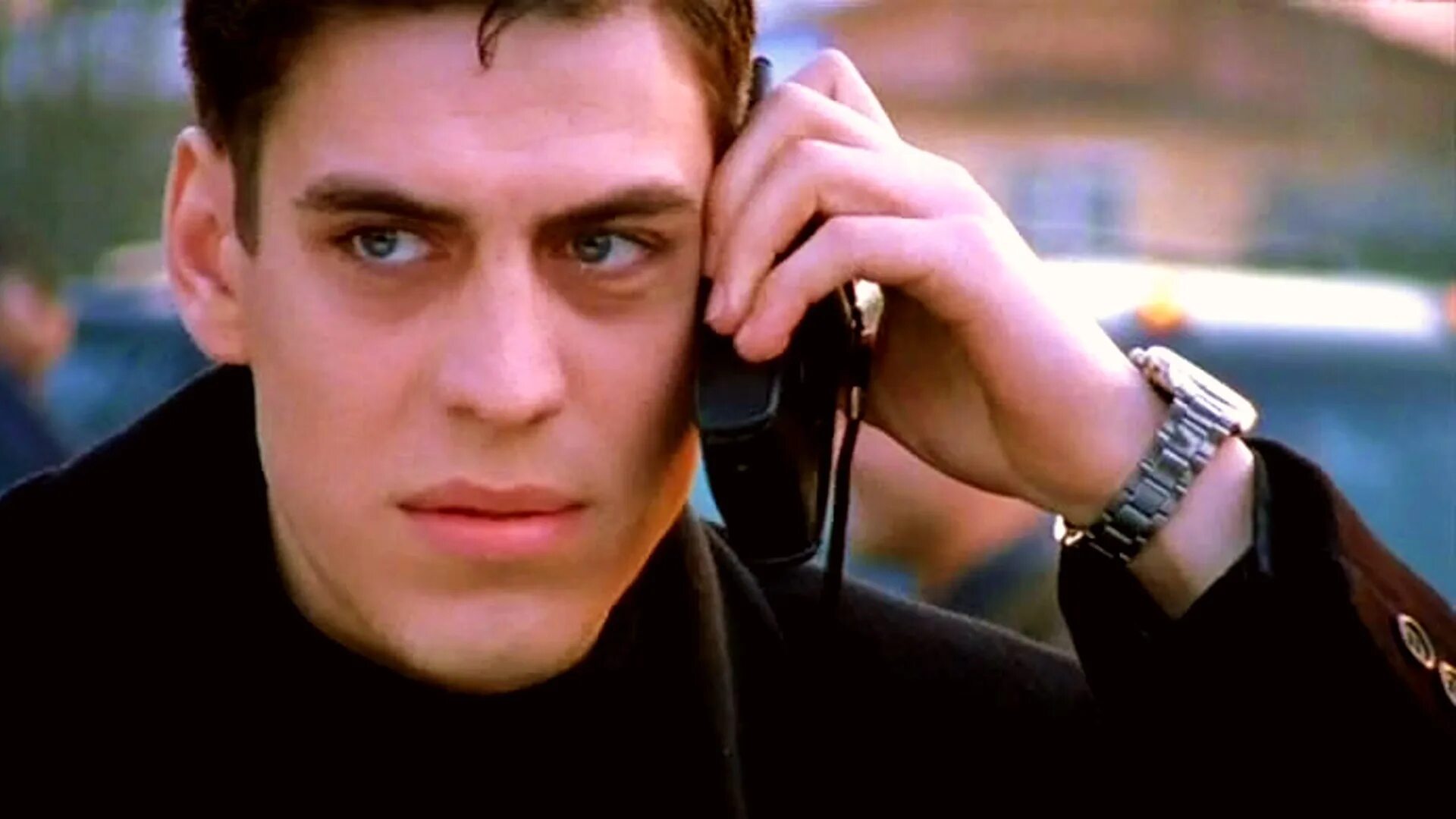 космос юрьевич холмогоров бригада. бригада космос актер дюжев. дмитрий дюжев космос. космос из бригады сейчас. дмитрий дюжев бригада.