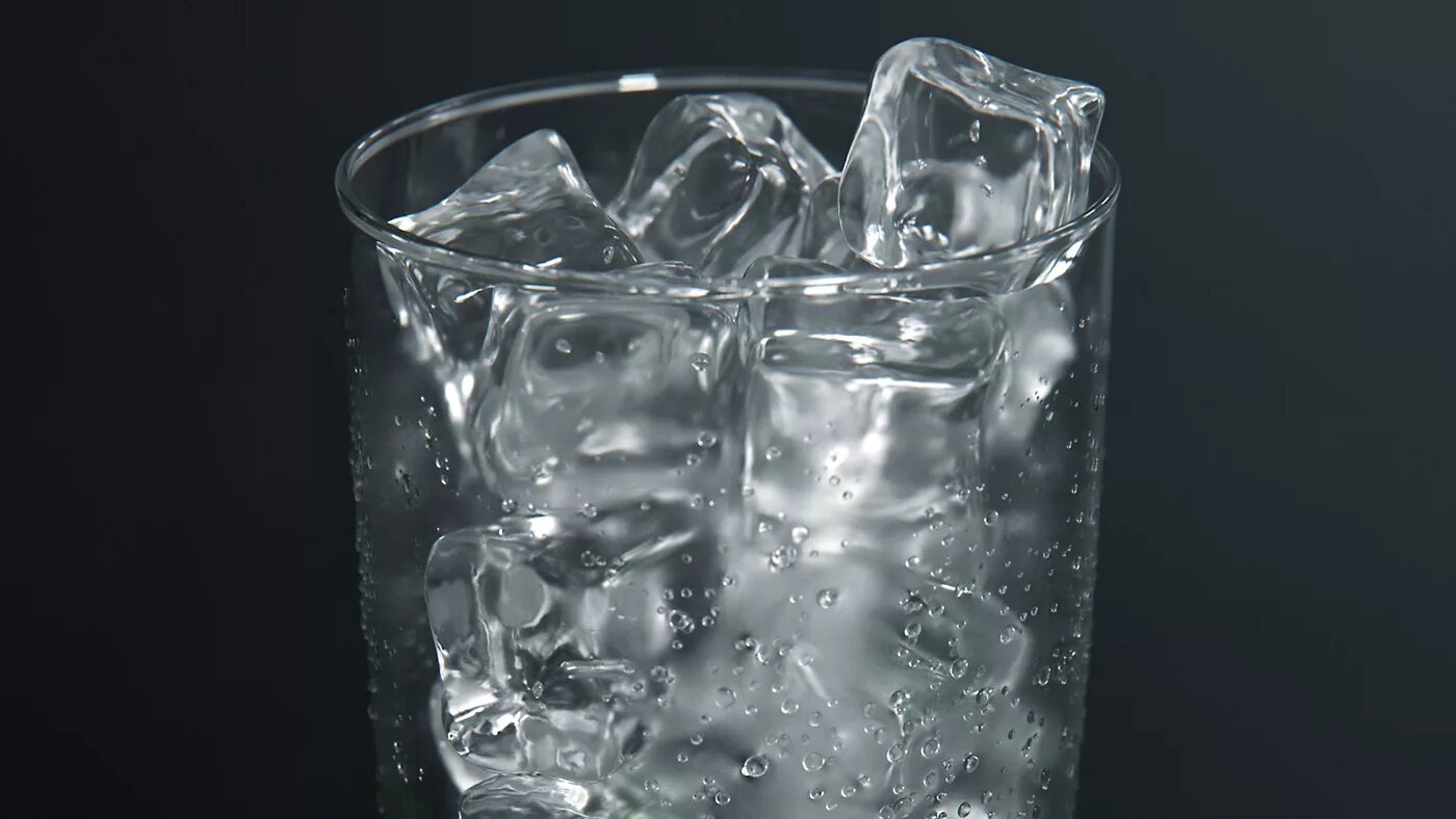 Мелкий лед на воде 4. Лед в стакане. Стакан воды со льдом. Кубики льда в стакане. Бокал со льдом.