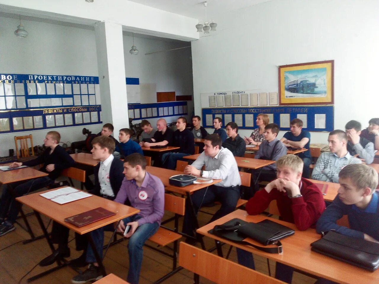 новокузнецк колледжи после 11. кмт новокузнецк 2 корпус. кит новокузнецк техникум. колледжи новокузнецка профессии. транспортно технологический техникум новокузнецк.