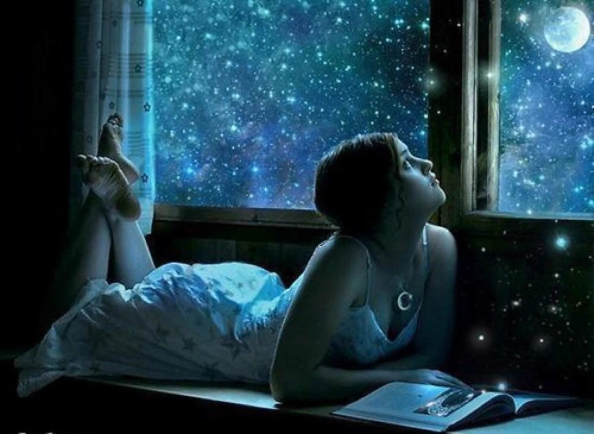 Женщина в ночи. Девушка у окна Луна. Ночь звезды девушка окно. Спокойной ночи девушка у окна.