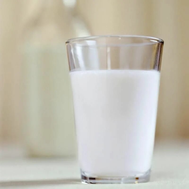 Ореховое молоко. Milk calories. Овсянка с молоком. Миндальное молоко бите. Молоко из кешью.