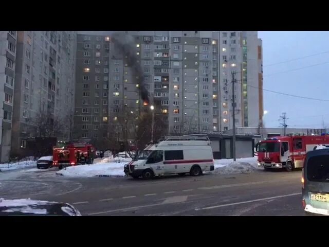 Газ подстанция. Пожар в торговом центре южное бутово улица. Пожар в москве вчера на юго-западе. Пожар в северном бутово. Газовая подстанция.