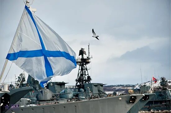 В Севастополе прошел парад кораблей Черноморского флота