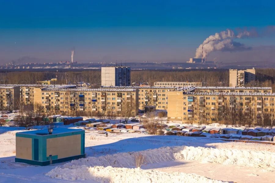 Дом ксм новосибирск. Микрорайон КСМ Новосибирск. КСМ Первомайка Новосибирск. Микрорайон Березовое Новосибирск. Первомайский район Новосибирска Одоевского.