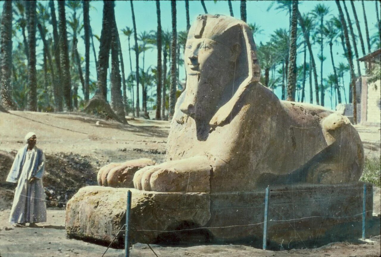 Бог город 2018. Мемфис Египет. Египет 1950. Сфинкс Мемфис. Мемфис древний Египет.