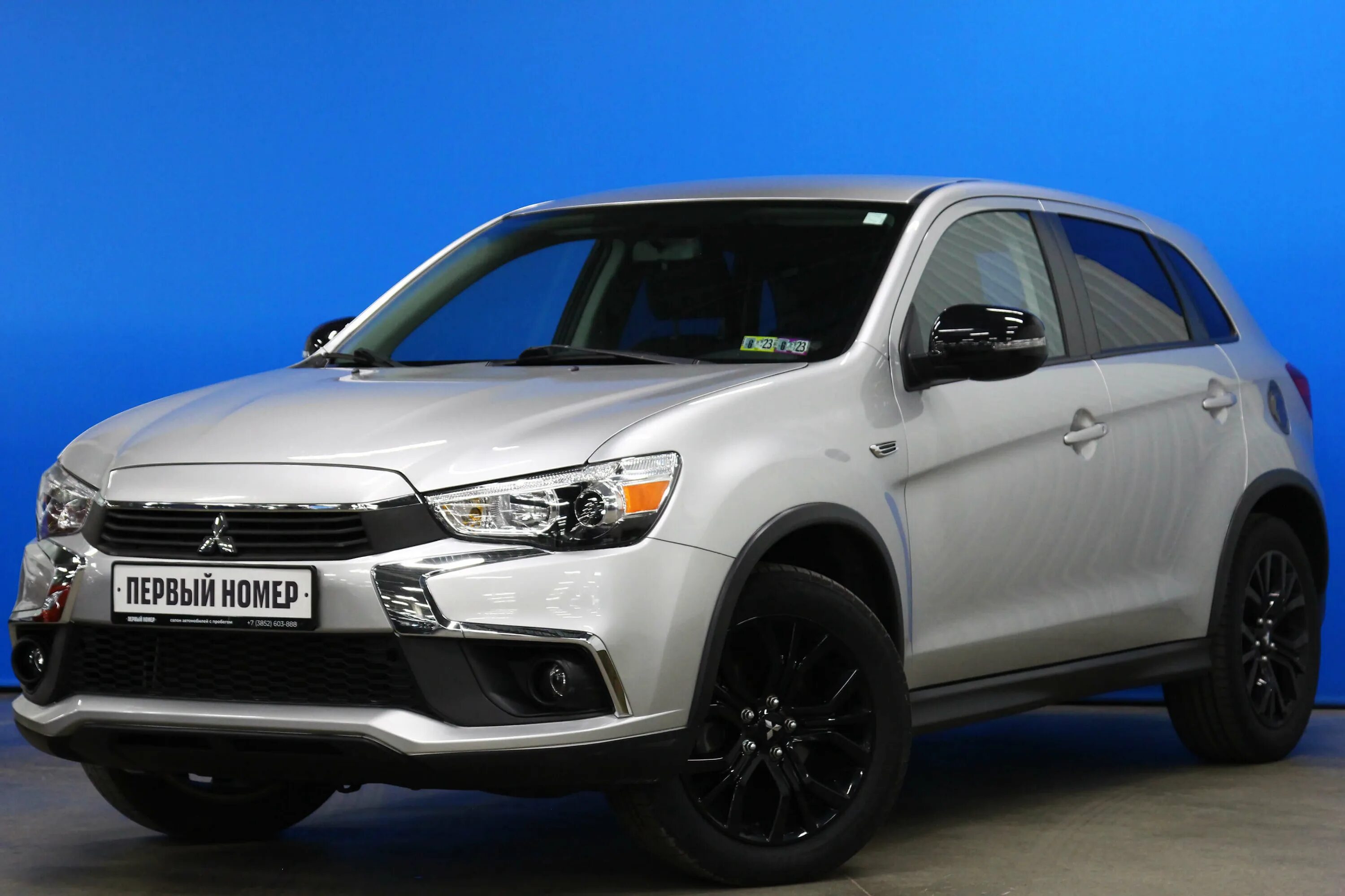 Купить мицубиси в иркутске. Mitsubishi Outlander Sport 2017. Mitsubishi Outlander Sport 2014. Outlander Sport 2022. Внедорожники Митсубиси Аутлендер белая.