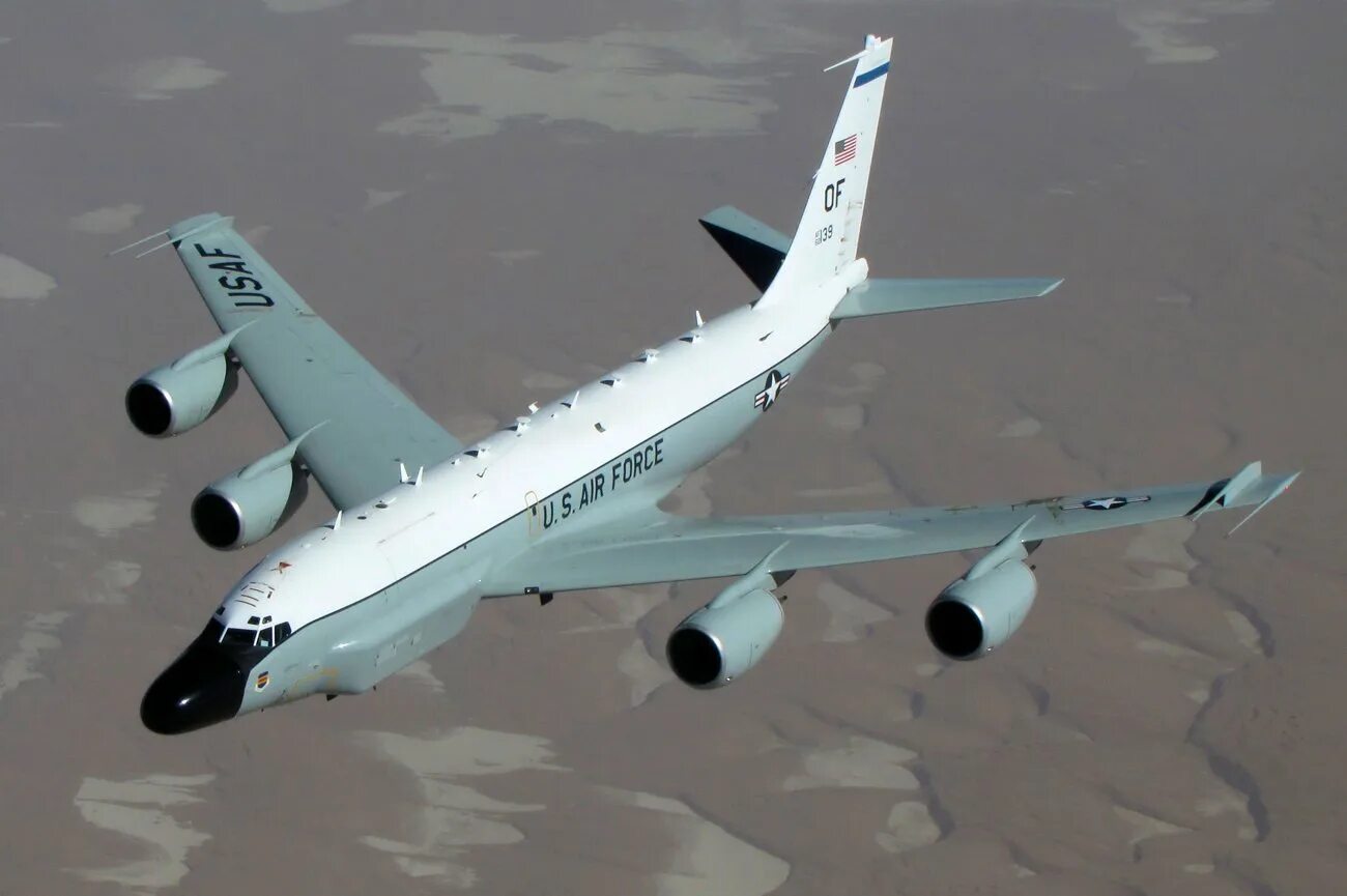 Rc 135w rivet joint. Boeing rc-135w. rc 135w самолет. самолет boeing rc 135w rivet joint. rc-135vw rivet joint.