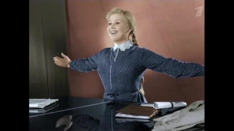 Екатерина савинова фильм фрося бурлакова. Приходите завтра актриса фрося. Асса фрося бурлакова. Фрося бурлакова вдоль по питерской. Фрося бурлакова приходите завтра.