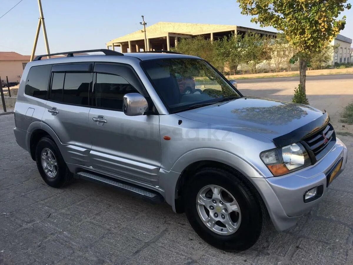 Купить митсубиси 2002. Pajero 2002. Митсубиси Паджеро 2002 года. Pajero 2002 г. Mitsubishi Pajero 2002 года 3л 170лс.