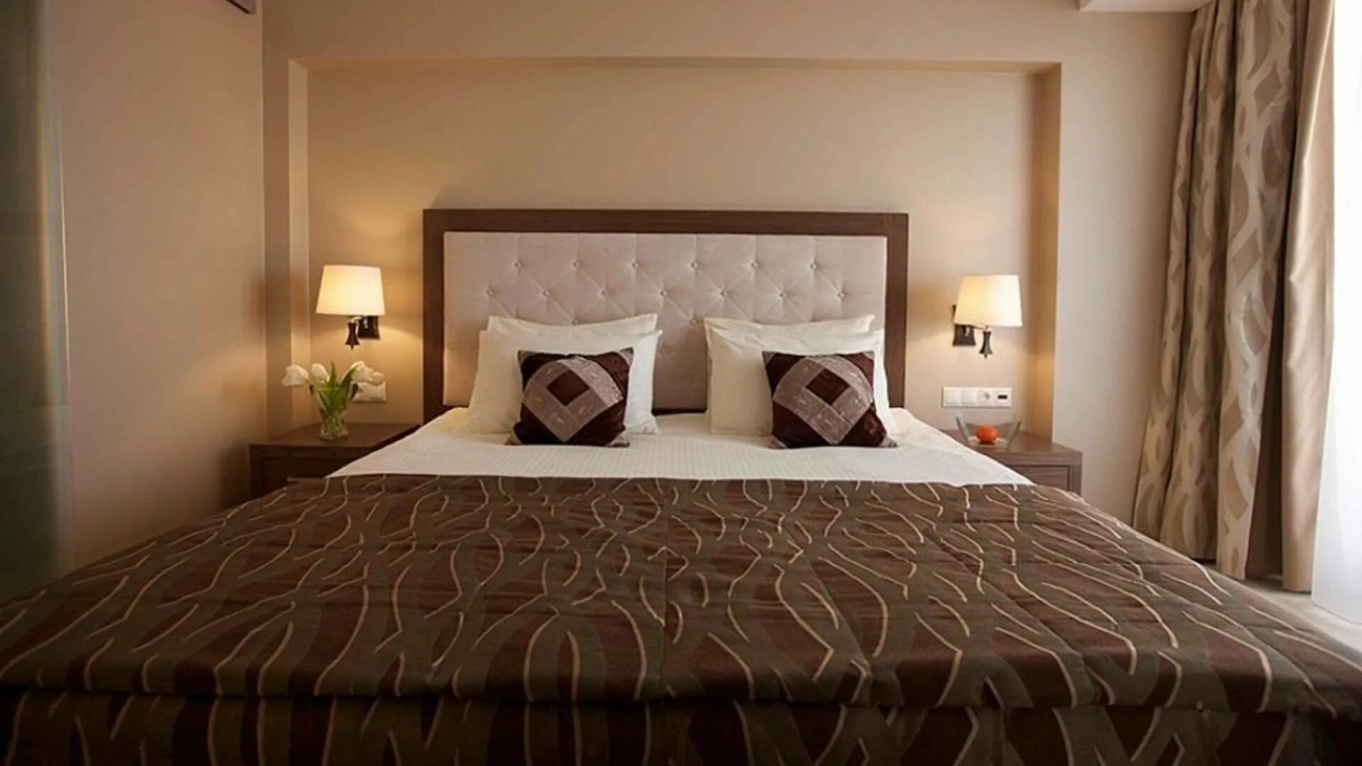 Grand hotel 2