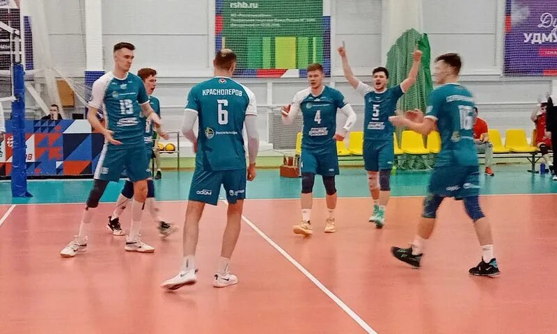 Ижгту динамо. Ижгту динамо. Юкиор ханты-мансийск волейбол. Ижгту динамо. Ижгту динамо волейбол.