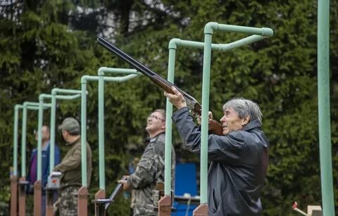 В соревнованиях по стрельбе 30
