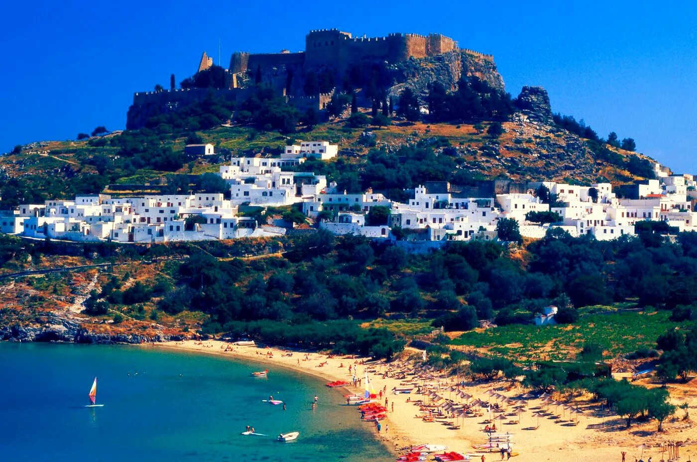 Большой остров греции. Греция Халкидики остров Крит Греция. Ичмелер Родос. Греция омываемая 4 морями. Греция картинки красивые.