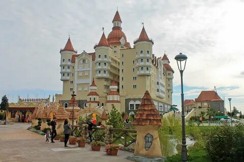 Богатырская застава сочи парк