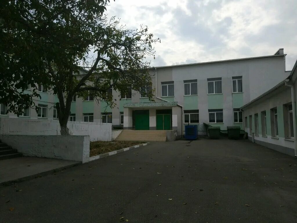 26 школа калуга. школа №39 севастополь. 30 школа череповец. школа 26 братск фото. 26 школа балаково.