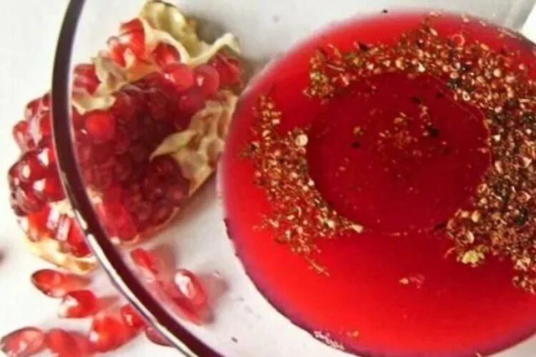 Маринуем мясо в гранатовом соке. Шашлык в гранатовом соке. Гранатовый маринад. Свинина в гранатовом соке. Свинина в гранате.