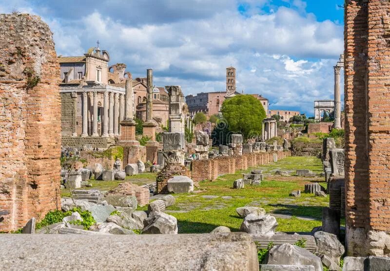 E rome. Колизей древнего рима. E rome. Семь чудес света колизей. 7 чудес света колизей.