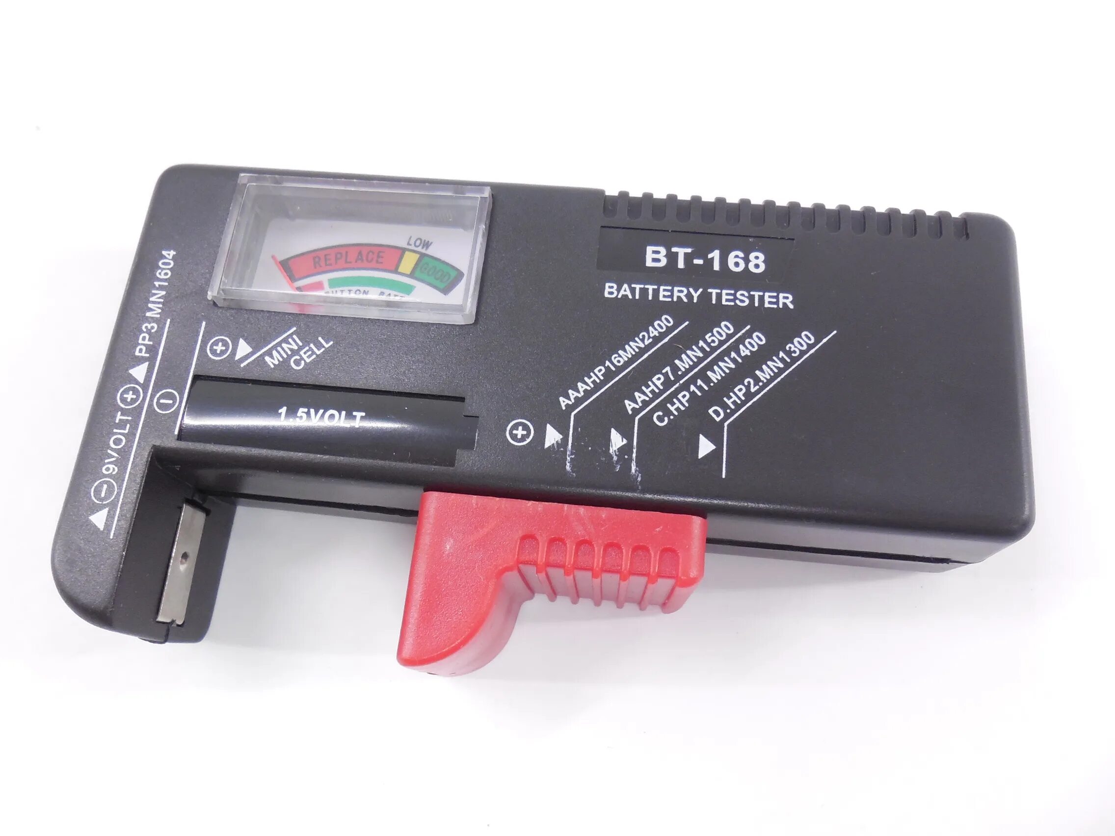 Battery tester. Тестер BT-168. Тестер для проверки батареек BT-168d. Тестер для батареек BT-168 стрелочный. Тестер АКБ FBT 200.