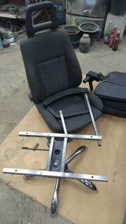 Компьютерное кресло из автомобильного сидения