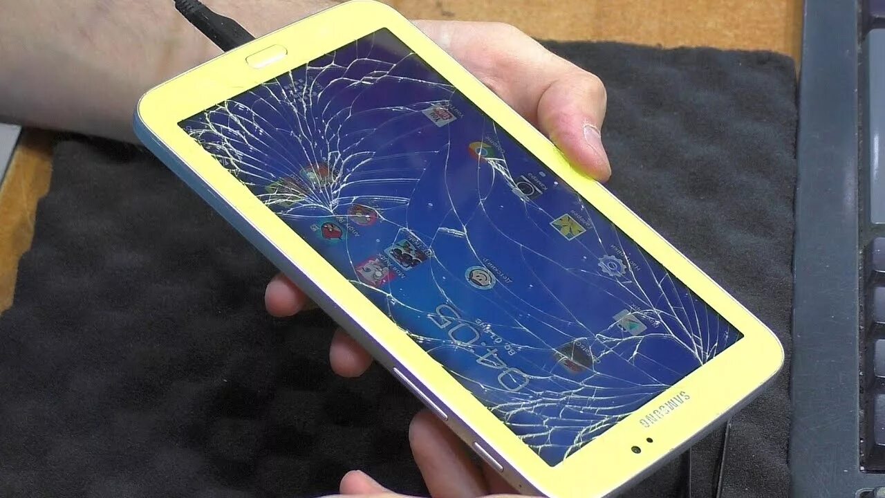 Замена стекла самсунг таб. Sm 210 samsung. разбитый планшет самсунг таб а8. планшет самсунг галакси таб s7 разбитый. планшет экран samsung 7.
