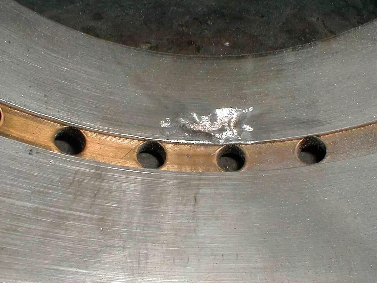 износ баббитовой заливки подшипников скольжения компрессора. типы подшипников скольжения. износ подшипников качения. неисправности подшипника скольжения. неисправности подшипников качения.