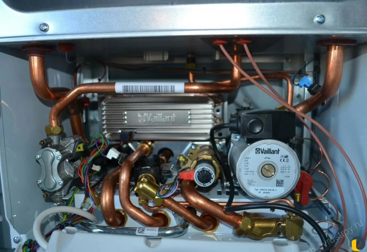 Вайлант атмо. F 28 ошибка в газовом котле вайлант. двухконтурный котел vaillant. газовый котел vaillant двухконтурный. vaillant котел remont.