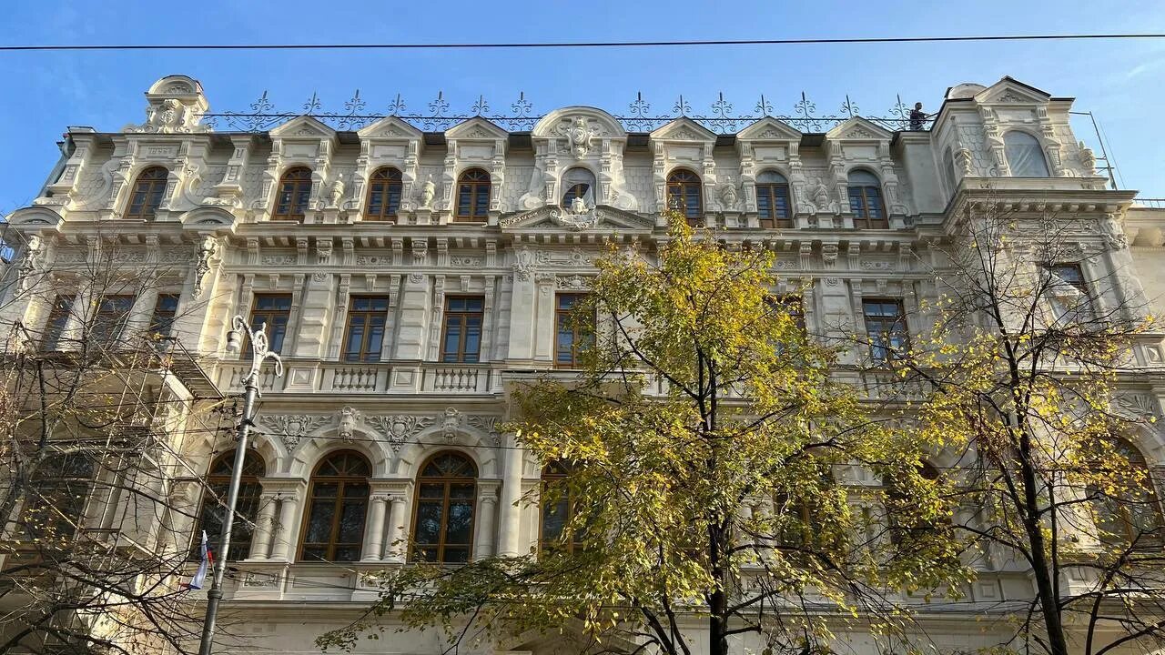 Художественный музей крошицкого. Художественный музей имени крошицкого севастополь. художественный музей крошицкого на полотнах художников. 95 лет крошицкого. сегодня был юбилей у крошицкого музея.