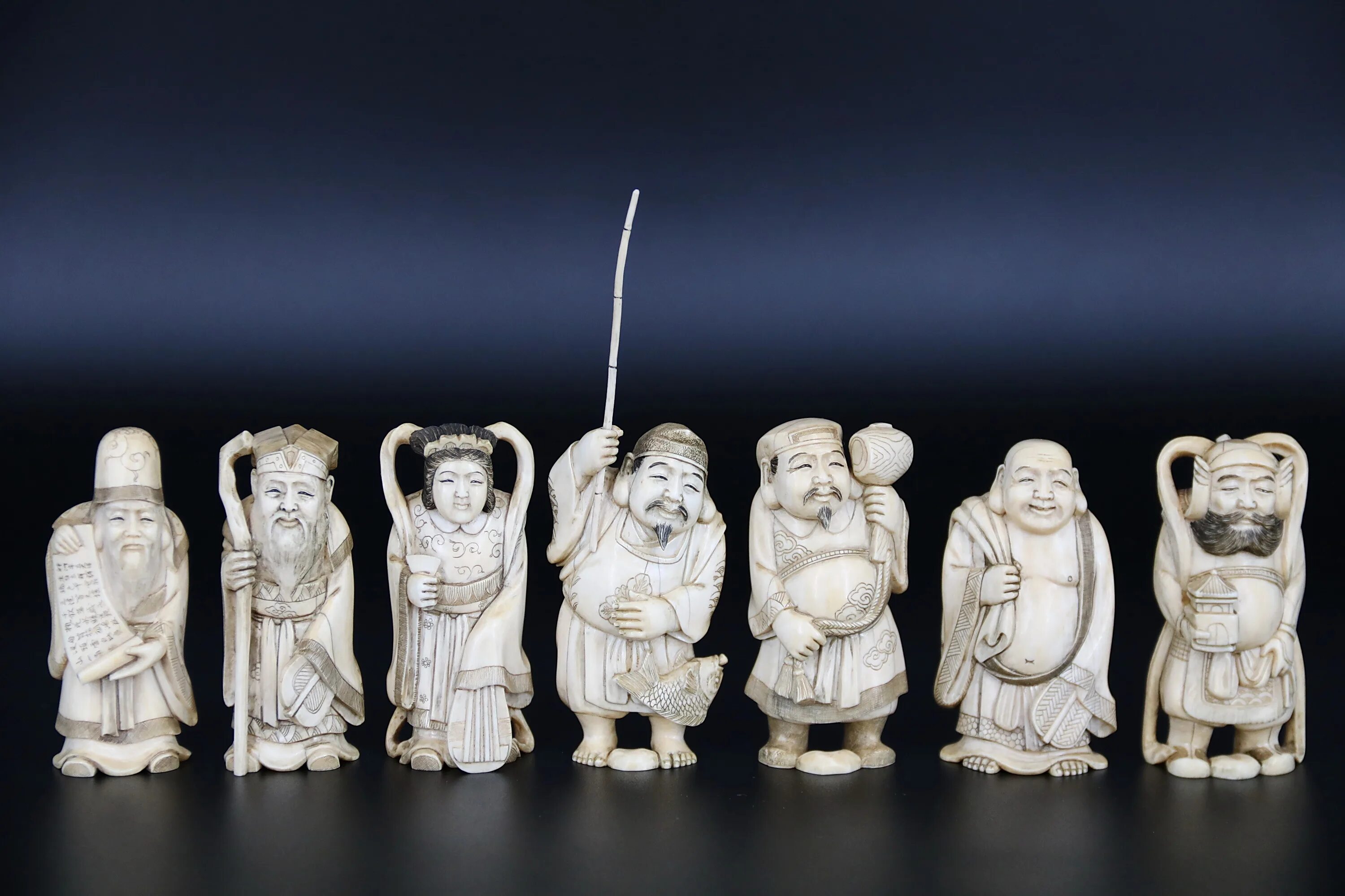 Семь богов удачи. Семь богов удачи (ситифуку-дзин). Семь божеств. Ситифукудзин семь богов счастья. Семь богов счастья япония.