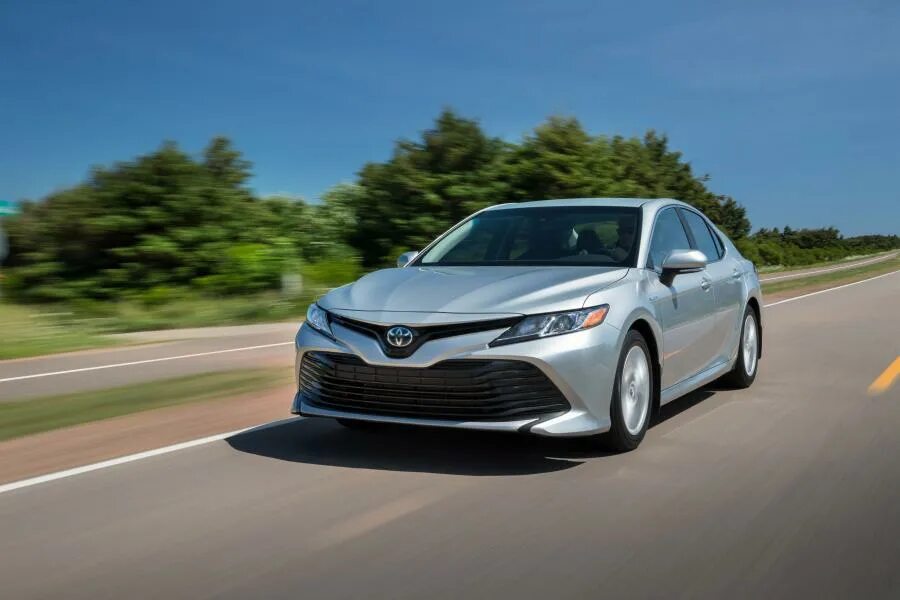 Toyota camry 80 кузов. Тойота камри 2018. Тойота камри 2018 г. Toyota camry 2017 - 2021 xv70 белый. Toyota camry 2018.