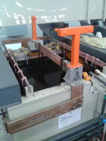 Оборудование гальваника schmidt. Гальваническая линия. Гальваническая линия ручная шкаф управления. Ртс инжиниринг. Автооператор гальваника.