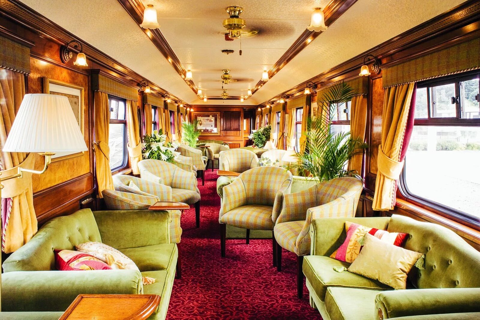 Belmond Royal Scotsman поезд. Belmond Royal Scotsman (Шотландия). Belmond Royal Scotsman купе. Шотландия поезд Belmond Royal. Путешествие на туристическом поезде