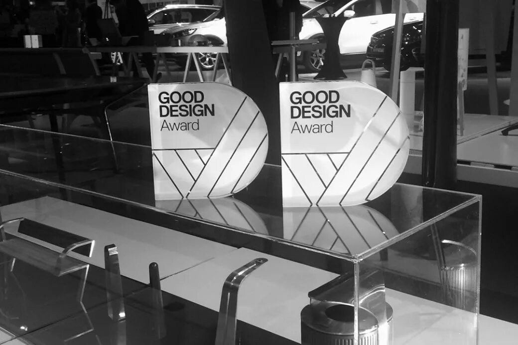Longer design. Дизайн премия. Good Design Award. Дизайн наград. Good Design Award logo.