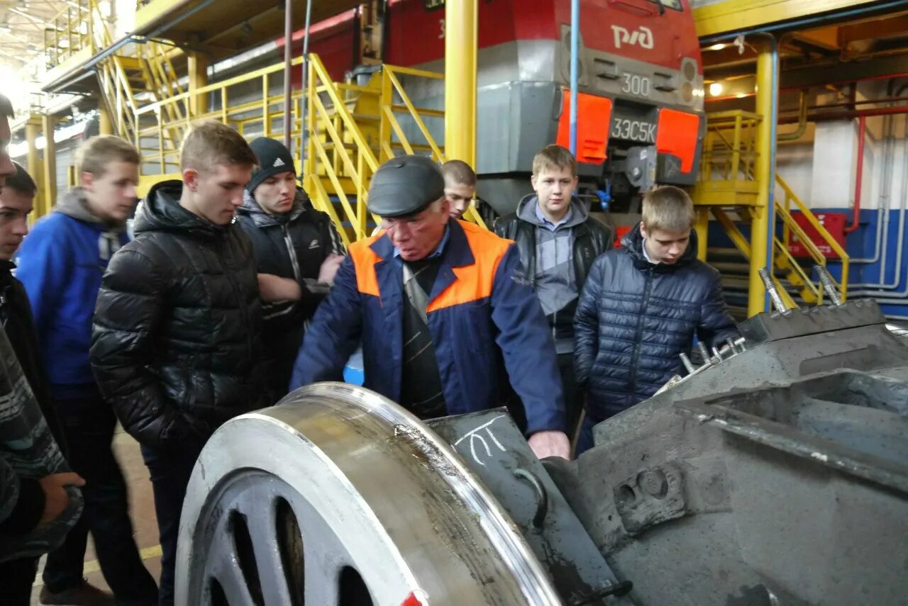 Колледж хабаровск после 9. Техникум транспортных технологий Хабаровск. Хабаровск техникум им Панова. ХТТТ техникум в Хабаровске. Хор Хабаровский край техникум.