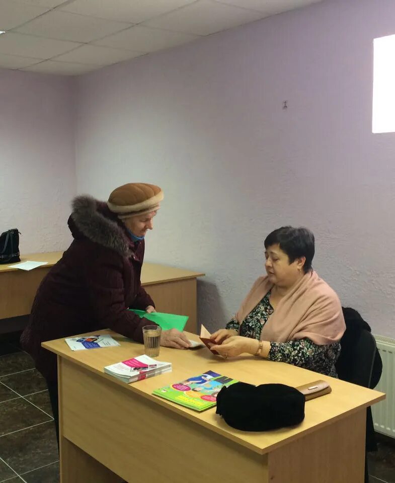 Пенсионный фонд михайловска ставропольского края. Компьютерные курсы для старшего поколения. Фонд науки и образования. Пенсионный фонд михайловск сайт. Пенсионный фонд.