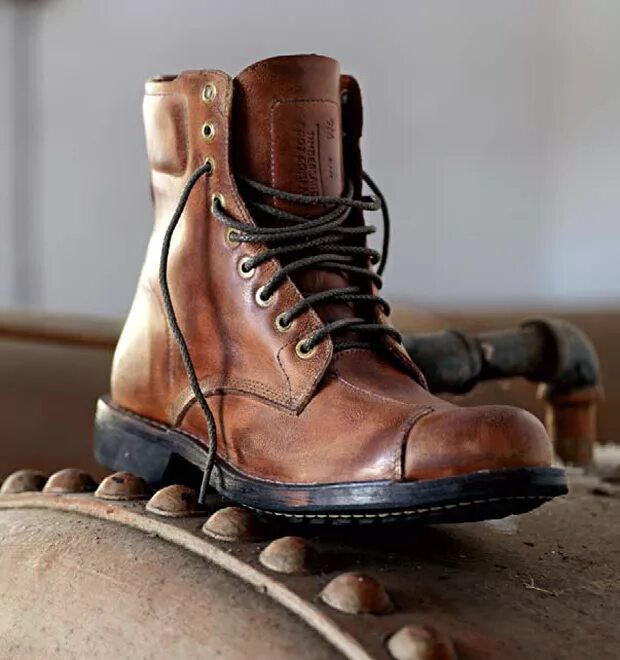 Старые зимние ботинки. Тимберленд обувь мужская винтаж. timberland boot company 2009 fall/winter collection. ботинки камиду 1892. ботинки мужские кожаные.