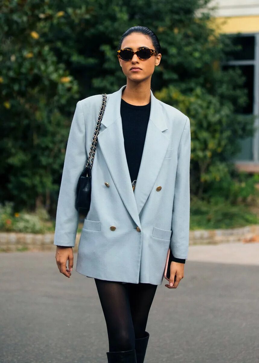 V образ. Пиджак оверсайз Street Style 2020. Пиджак оверсайз. Пиджак оверсайз женский. Образ с пиджаком женский.