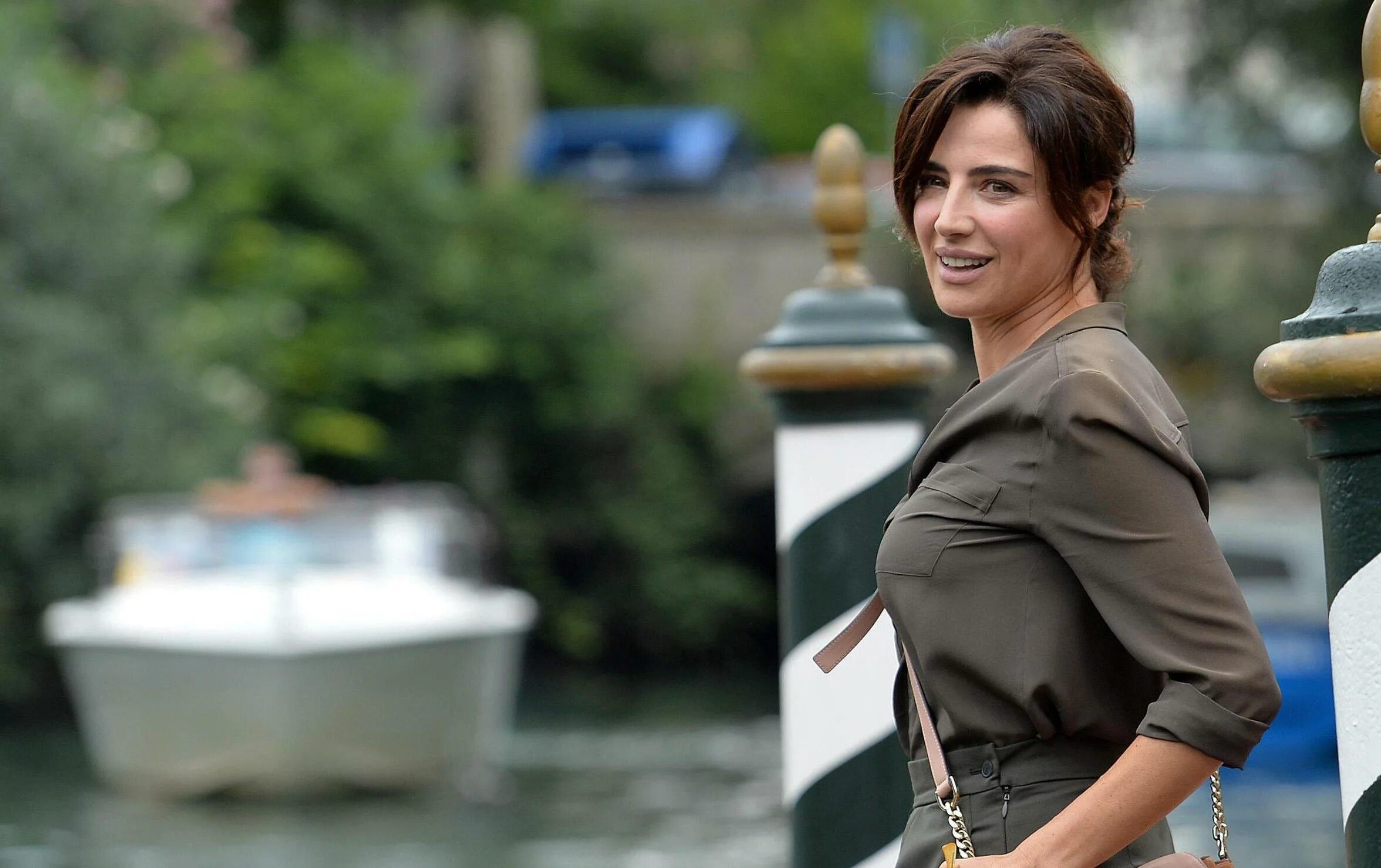 Луиза раньери, luisa ranieri актриса. L u i z k a. Луиза раньери. Месарич луиза. L u i z k a.