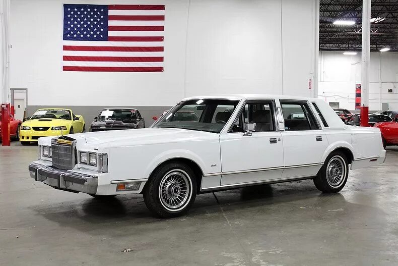 Lincoln town car 1988. Линкольн town car 1988. Линкольн town car 1988. Lincoln town car 1988. Lincoln town 1988.