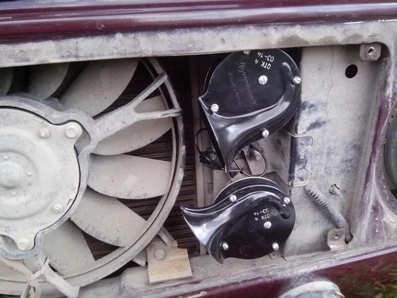 где сигнал на ниве. сигнал нива 21214. клаксоны на ваз 2121. звуковой сигнал нива 2121. сигнал нива 21214.