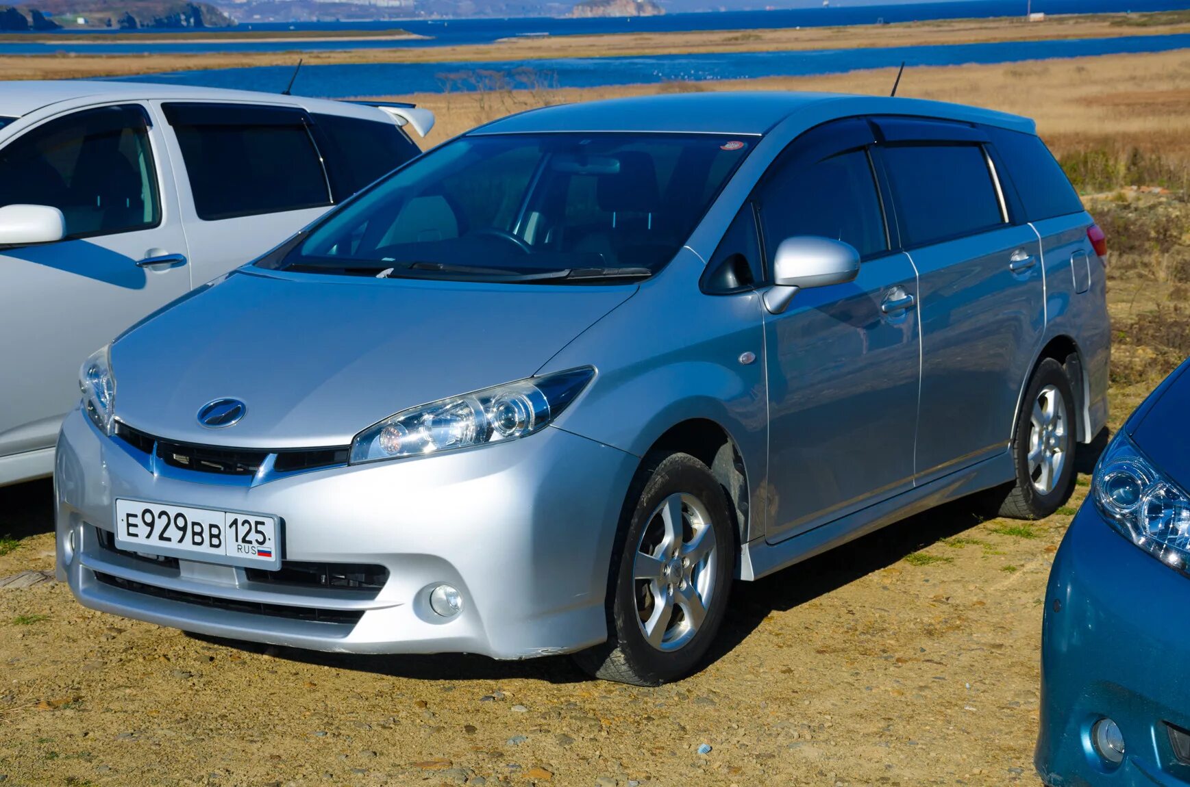 Toyota Wish 2017. Тойота Виш 2018. Тойота Виш 2. Тойота Виш 2010. Тойота виш приморский край