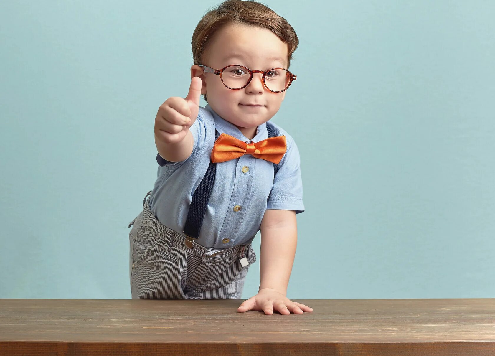 Всем всем мальчик был доволен. Всем всем мальчик был доволен. Мороженое для детей. Стихотворение каждый мальчик наш когда то станет доблестным солдатом. Радостный мальчик.