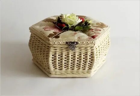 Шкатулка из лозы